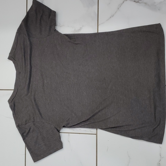 Mighty Fine Women's V-Neck T-Shirt Size M - Picture 4 of 5